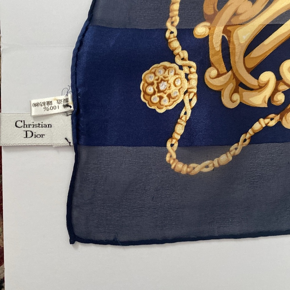 Christian Dior 100% silk scarf. Deep rich, navy blue gold cream color 34 x34 - Picture 4 of 15